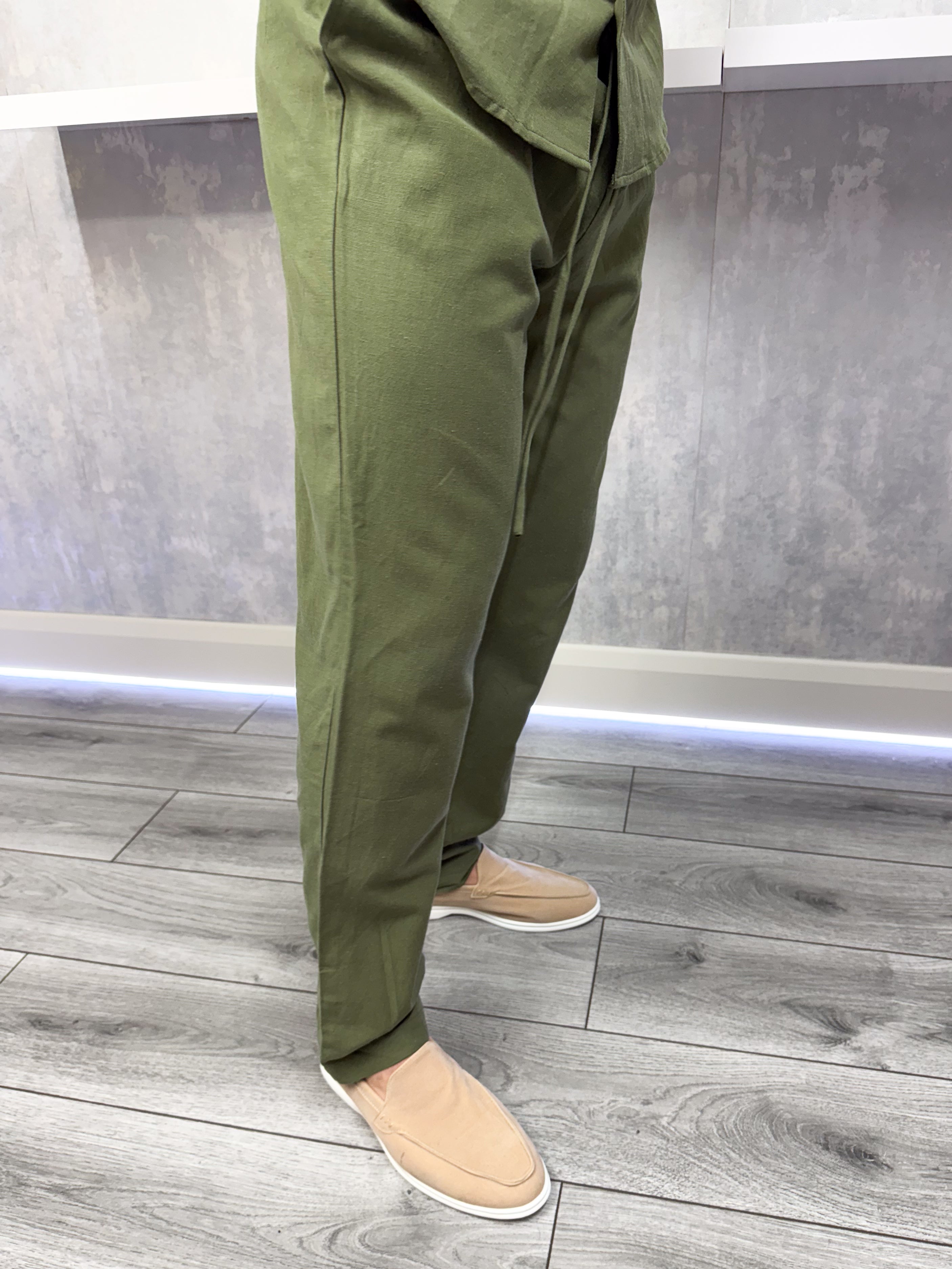 The linen trousers - Khaki
