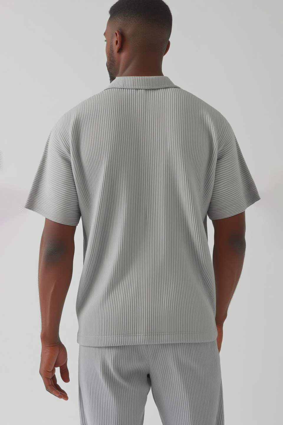 Pleated Shirt - short sleeve - Light grey