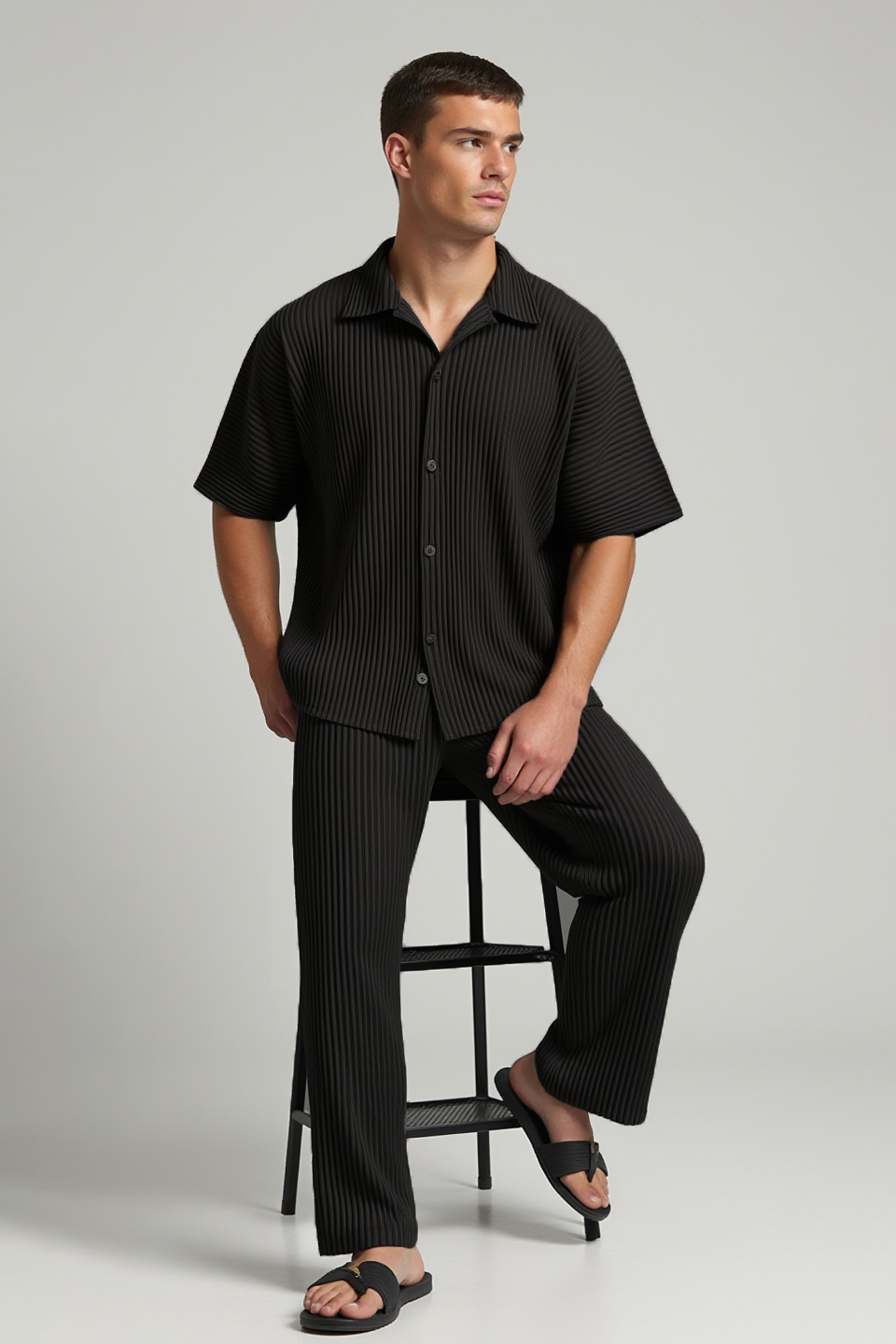Pleated Shirt - short sleeve - Black