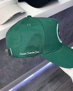 V2 EXPLORER CAP – RENNENGRÜN