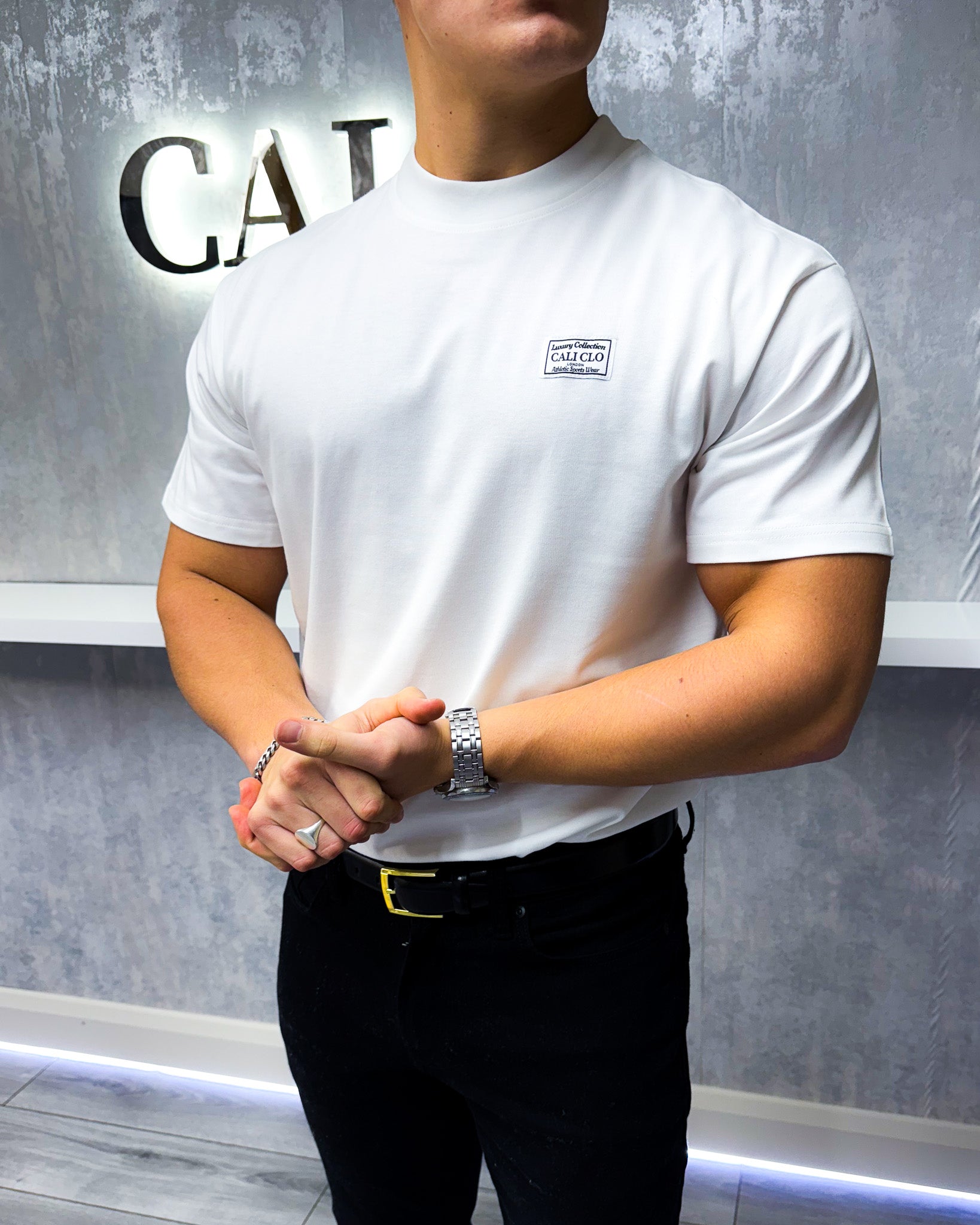 T -shirt del badge patch (edizione limitata) - bianco