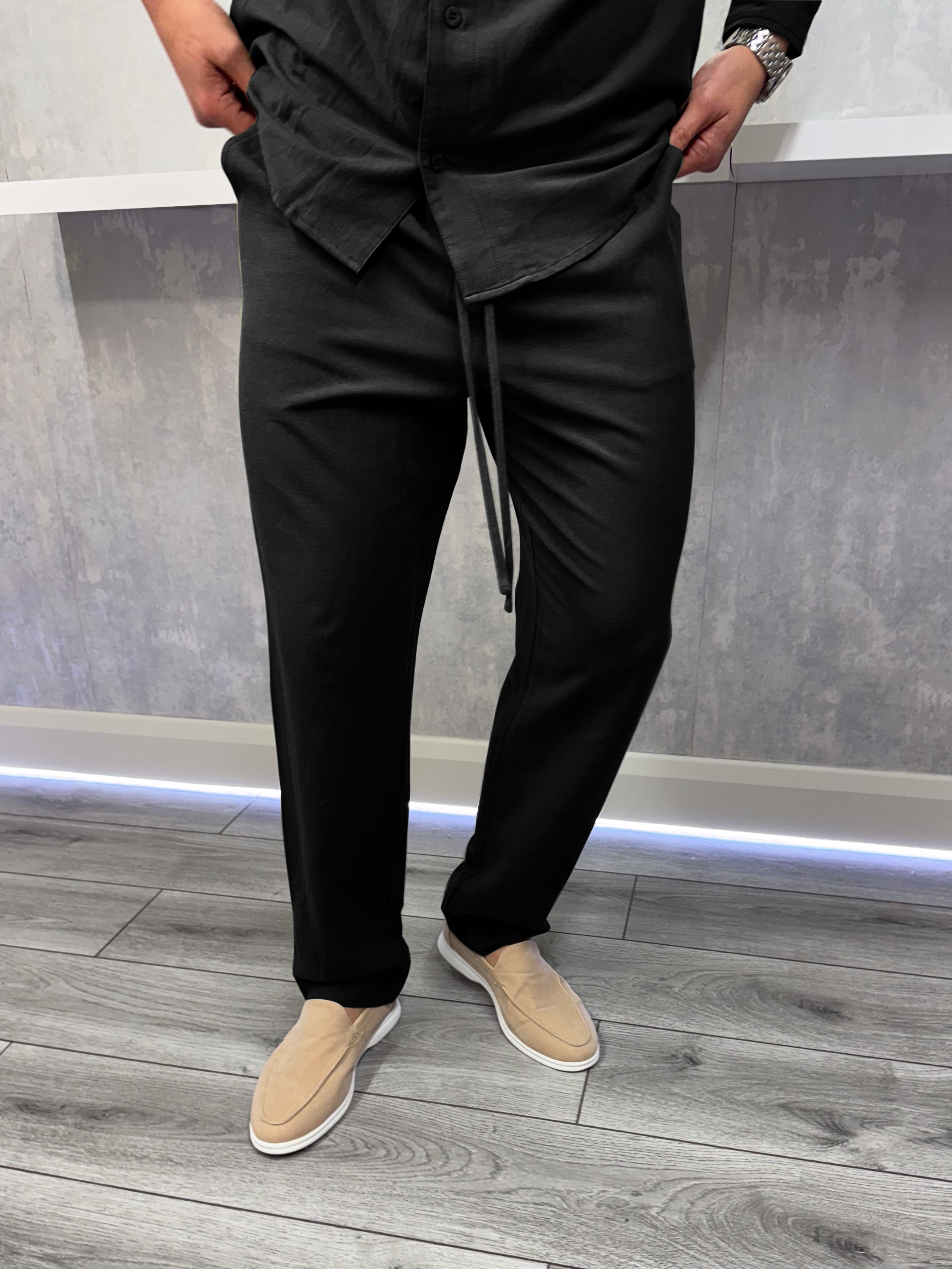 Die Leinenhose - Schwarz