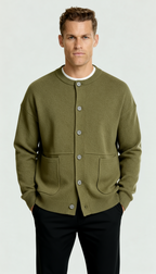 Men’s Knitted Cardigan – Stylish Layering Essential with Tailored Fit